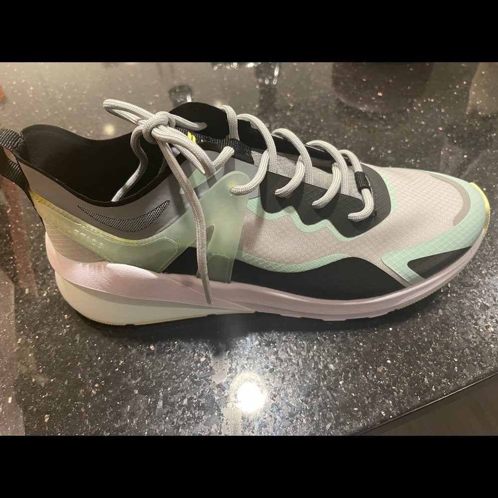 New Fabletics Running Shoes